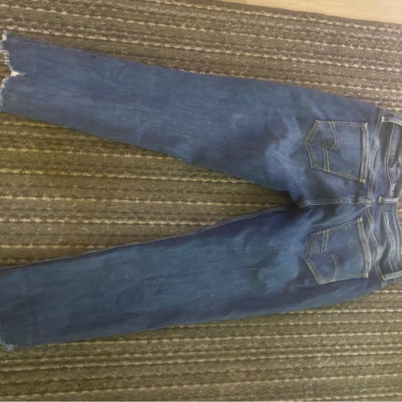 Silver Jeans - Picture 3 of 4